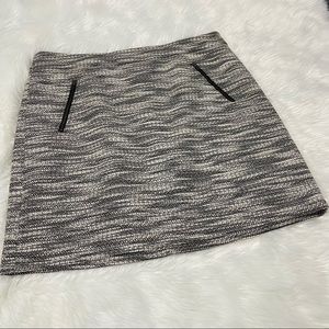 Loft Black & White Short Wool Look Skirt - Size 12P